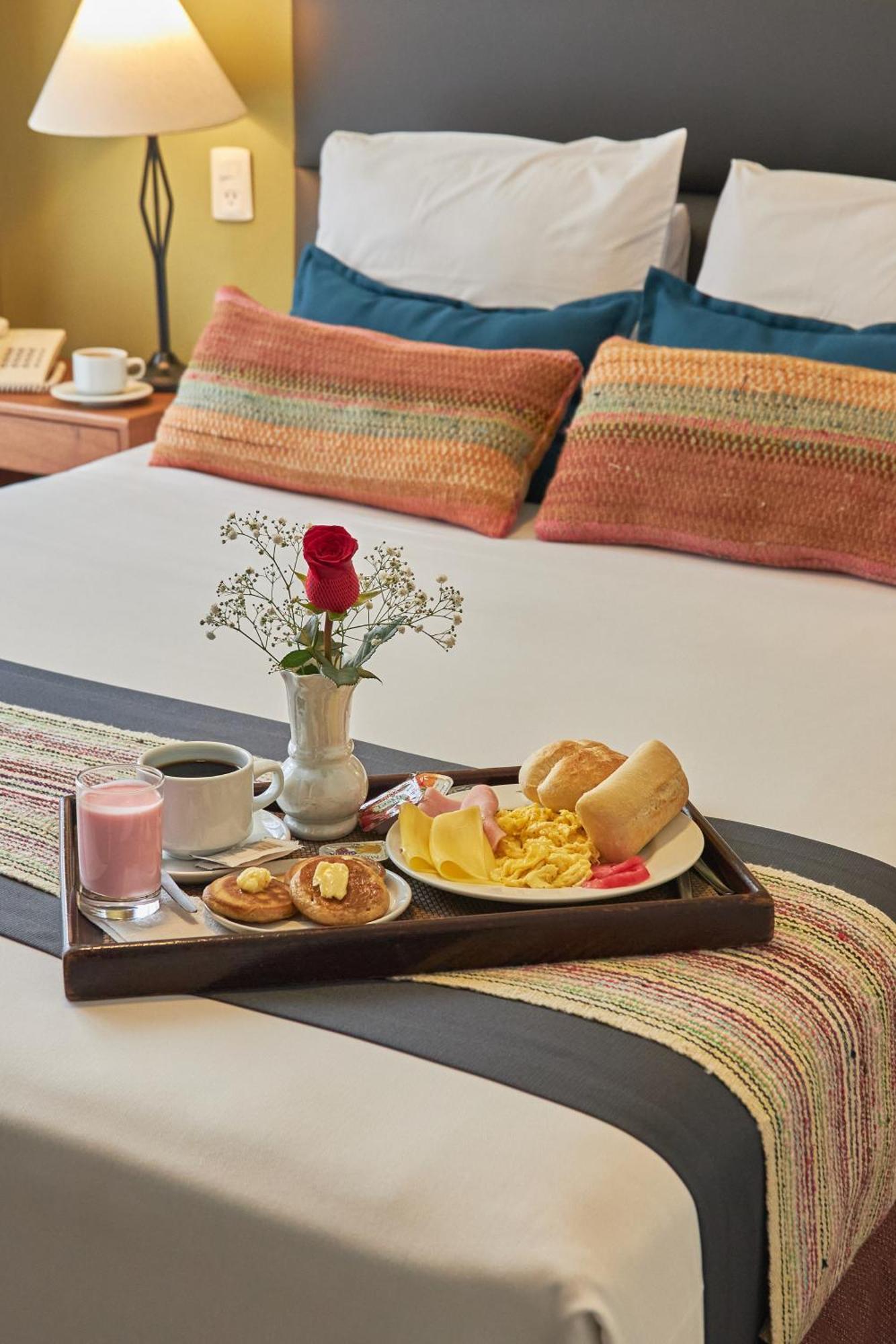 ليما La Paz Apart Hotel المظهر الخارجي الصورة